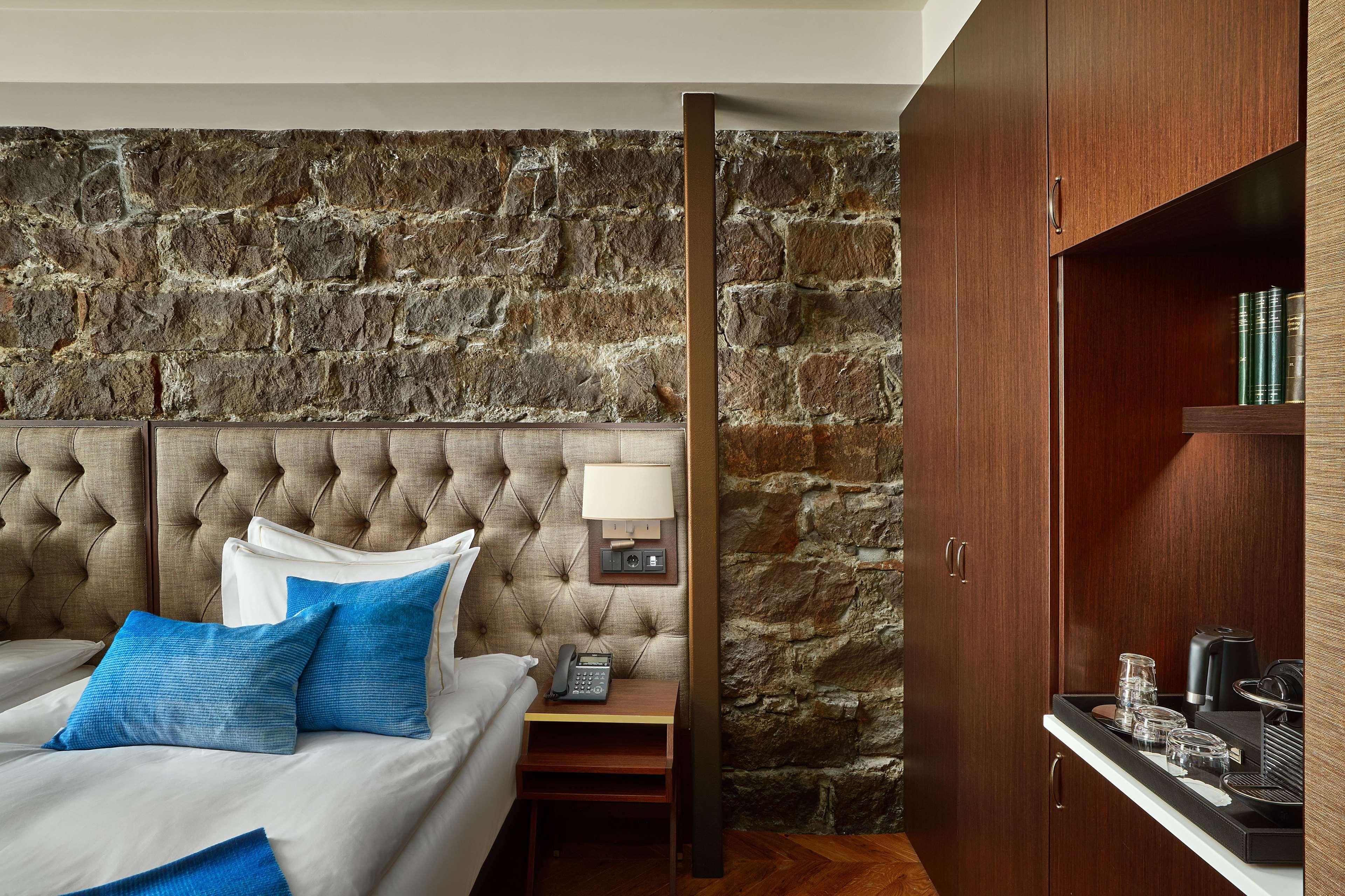 Reykjavik Konsulat Hotel, Curio Collection By Hilton Buitenkant foto